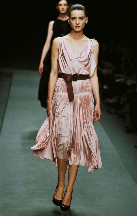 prada 2001